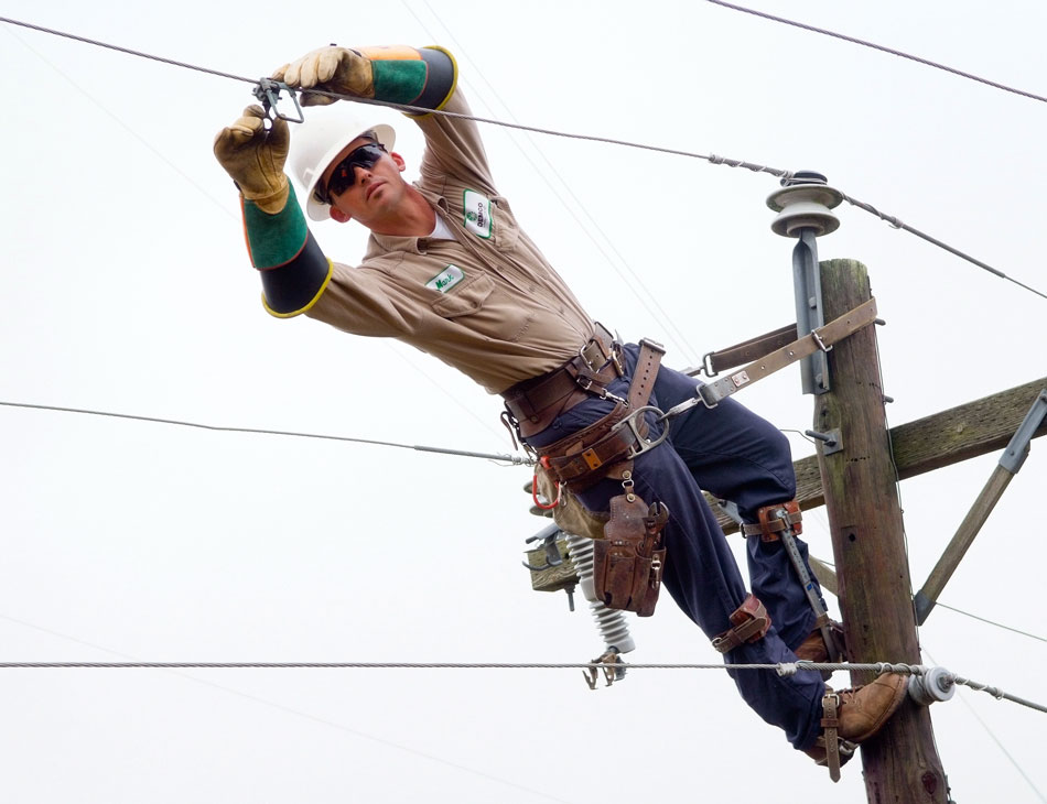 Utility communication – DEMCO migrates to digital with DAMM